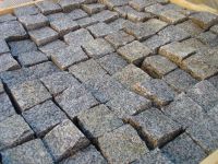 Брусчатка гранитная колотая